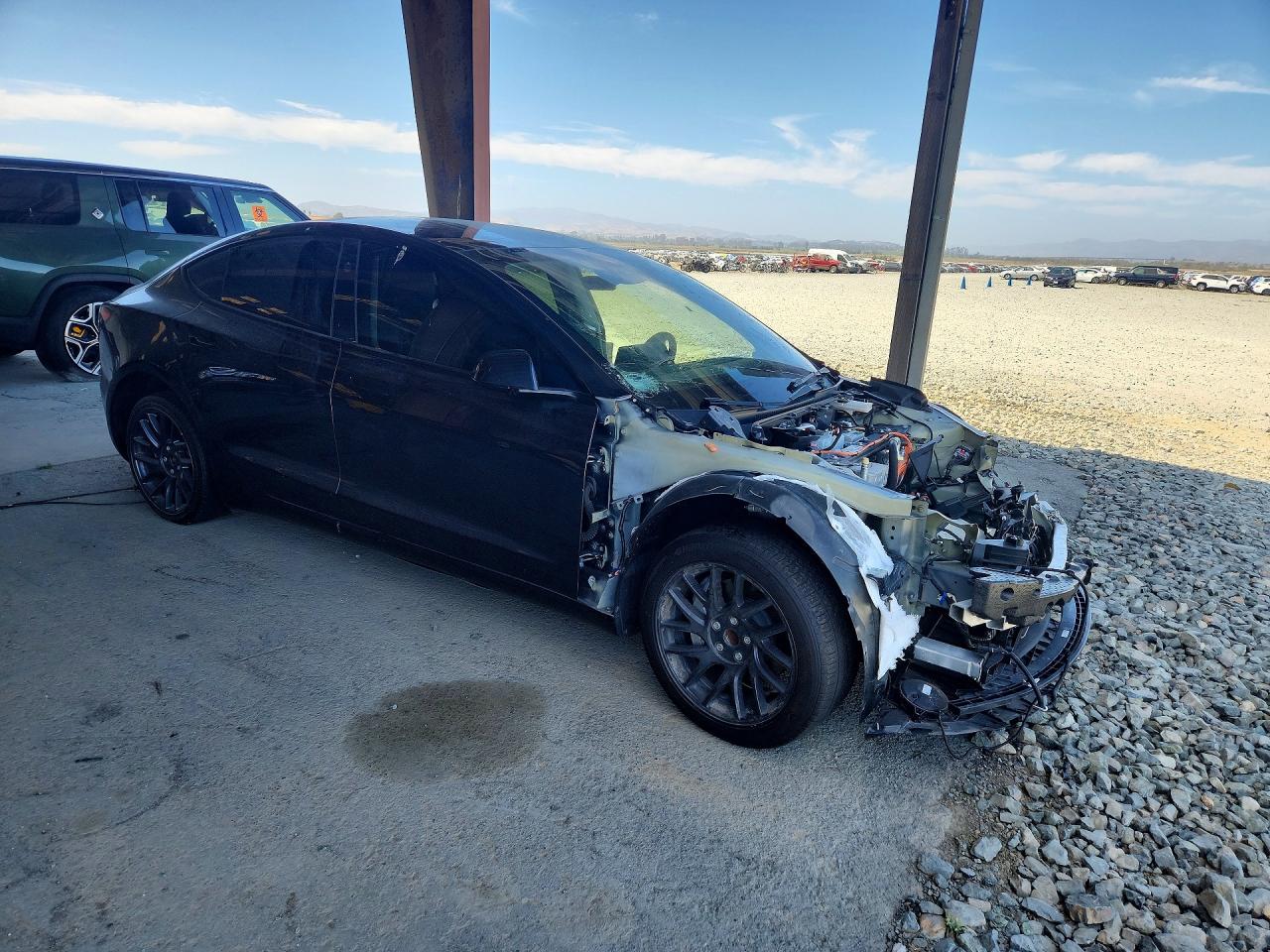 2025 TESLA MODEL 3 — снимка 4