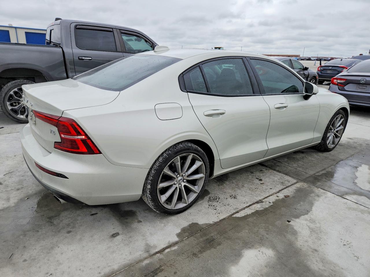 2020 VOLVO S60 T5 MOMENTUM — снимка 3