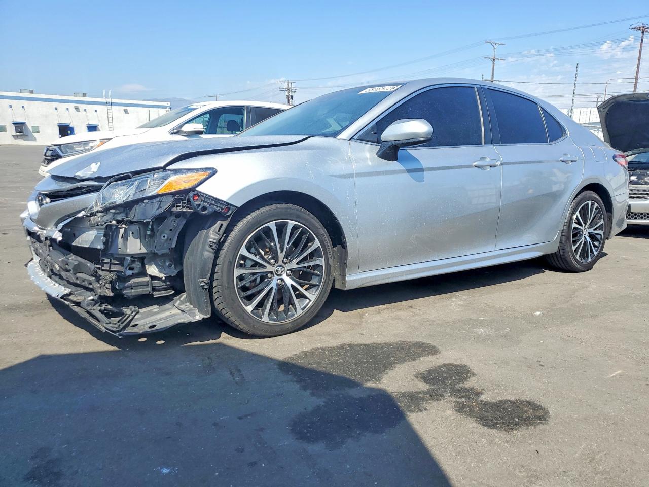 2018 TOYOTA CAMRY SE