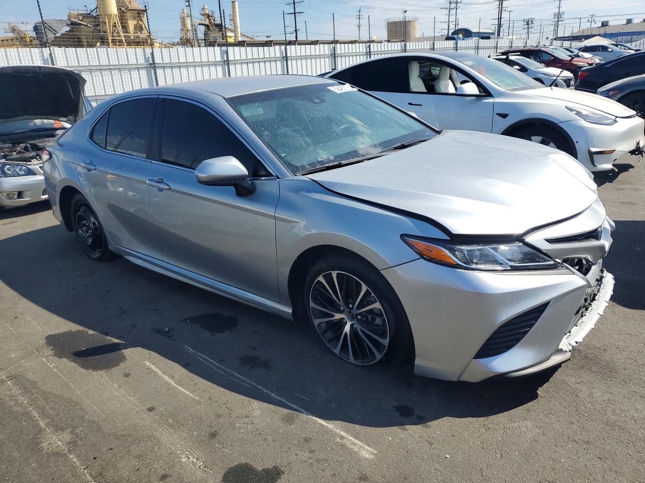 2018 TOYOTA CAMRY SE — снимка 4