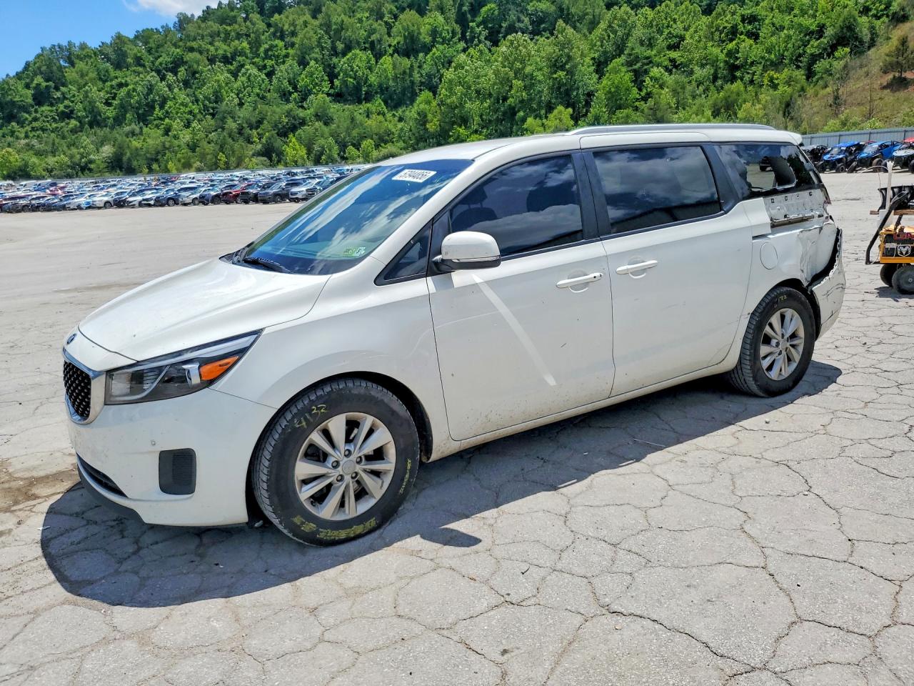 2017 KIA SEDONA LX