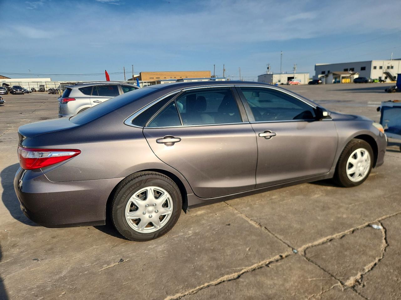 2017 TOYOTA CAMRY LE — снимка 3