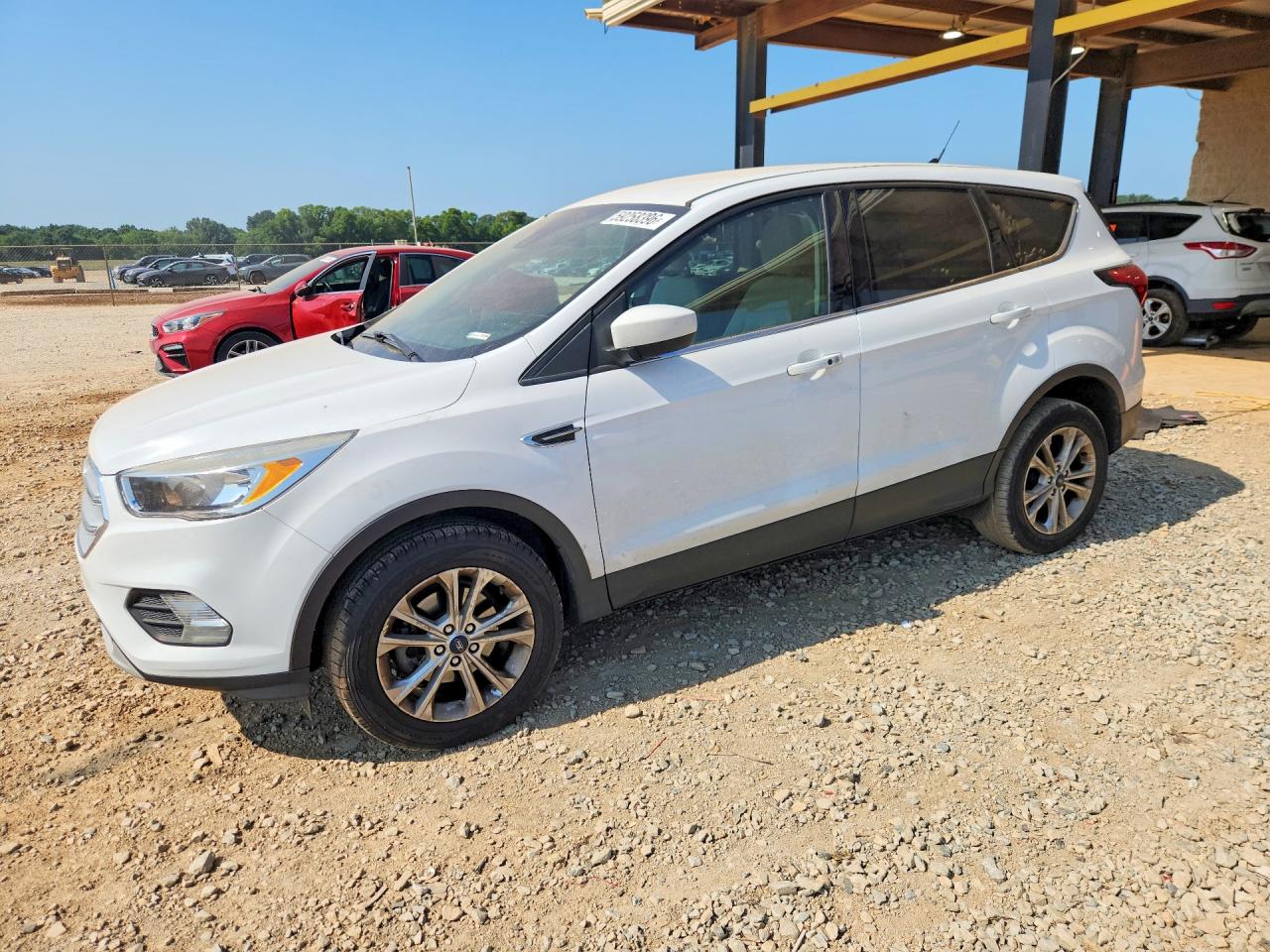 2019 FORD ESCAPE SE