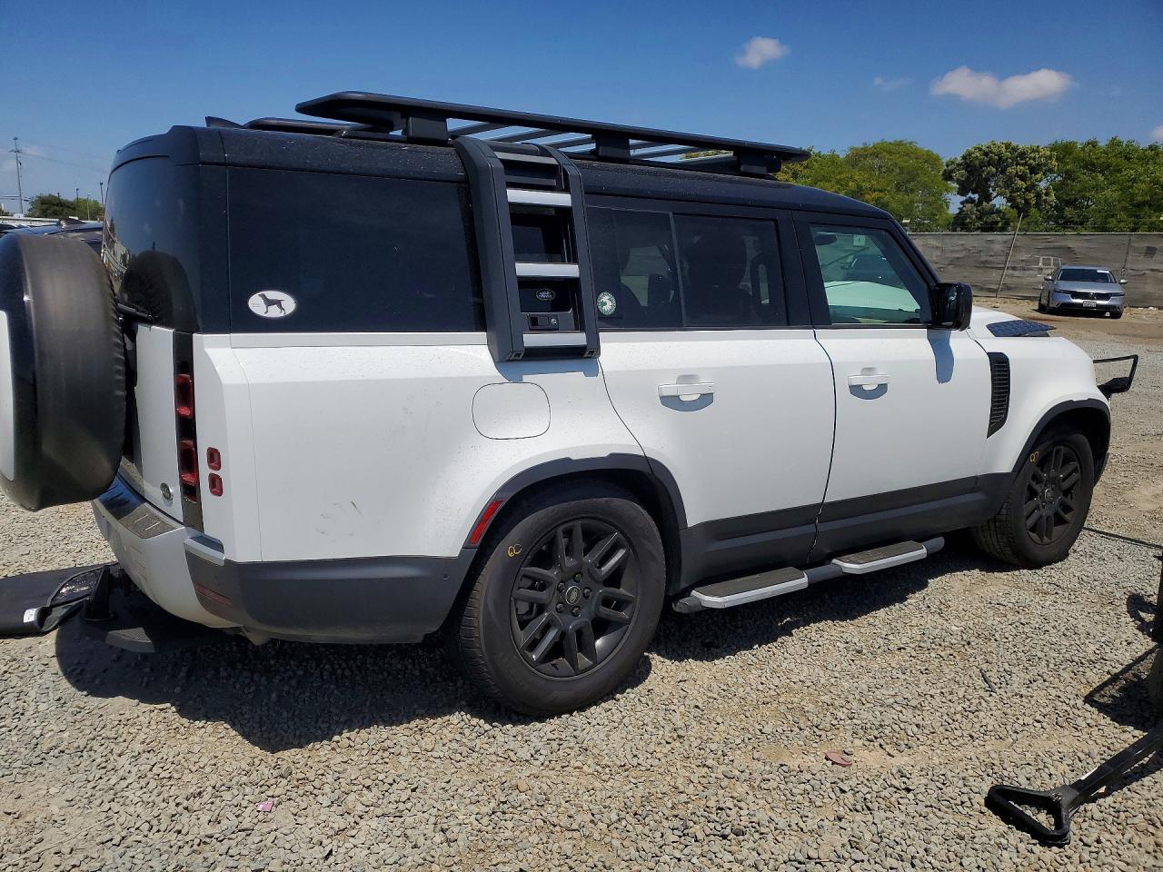 2023 LAND ROVER DEFENDER 130 SE — снимка 3