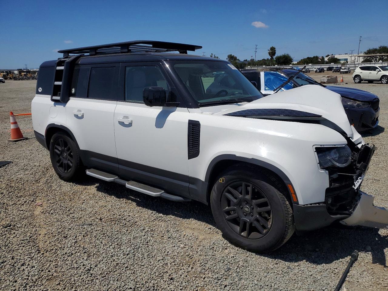2023 LAND ROVER DEFENDER 130 SE — снимка 4