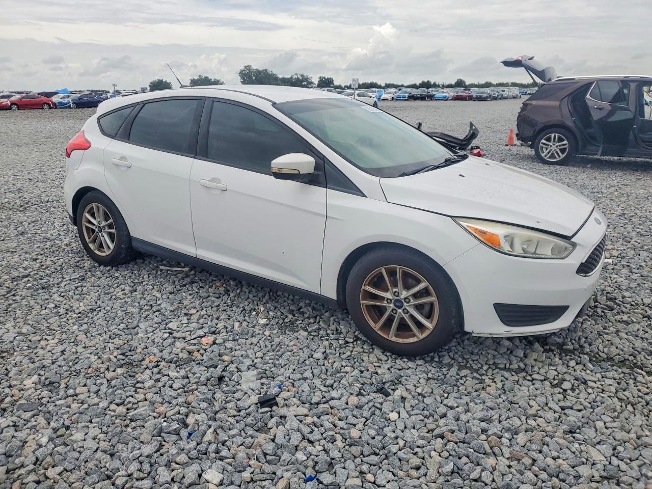 2017 FORD FOCUS SE — снимка 4