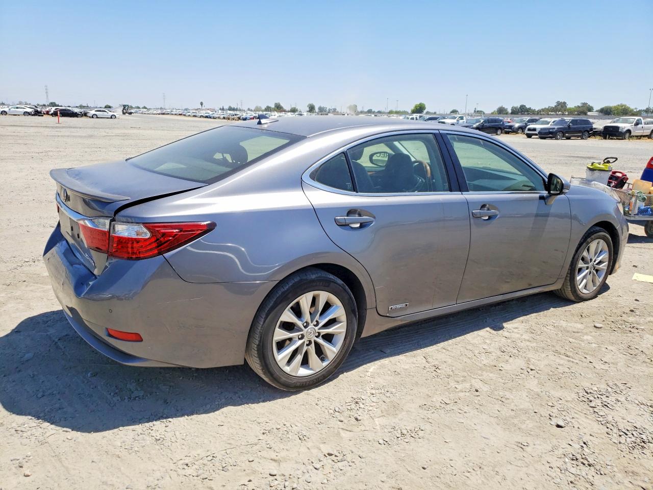 2013 LEXUS ES 300H — снимка 3