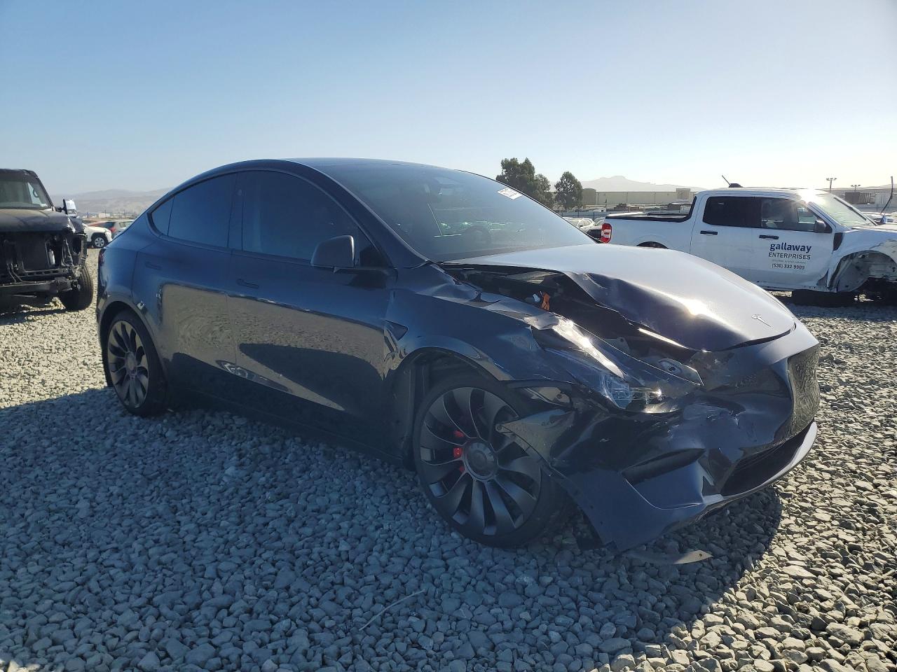 2025 TESLA MODEL Y — снимка 4