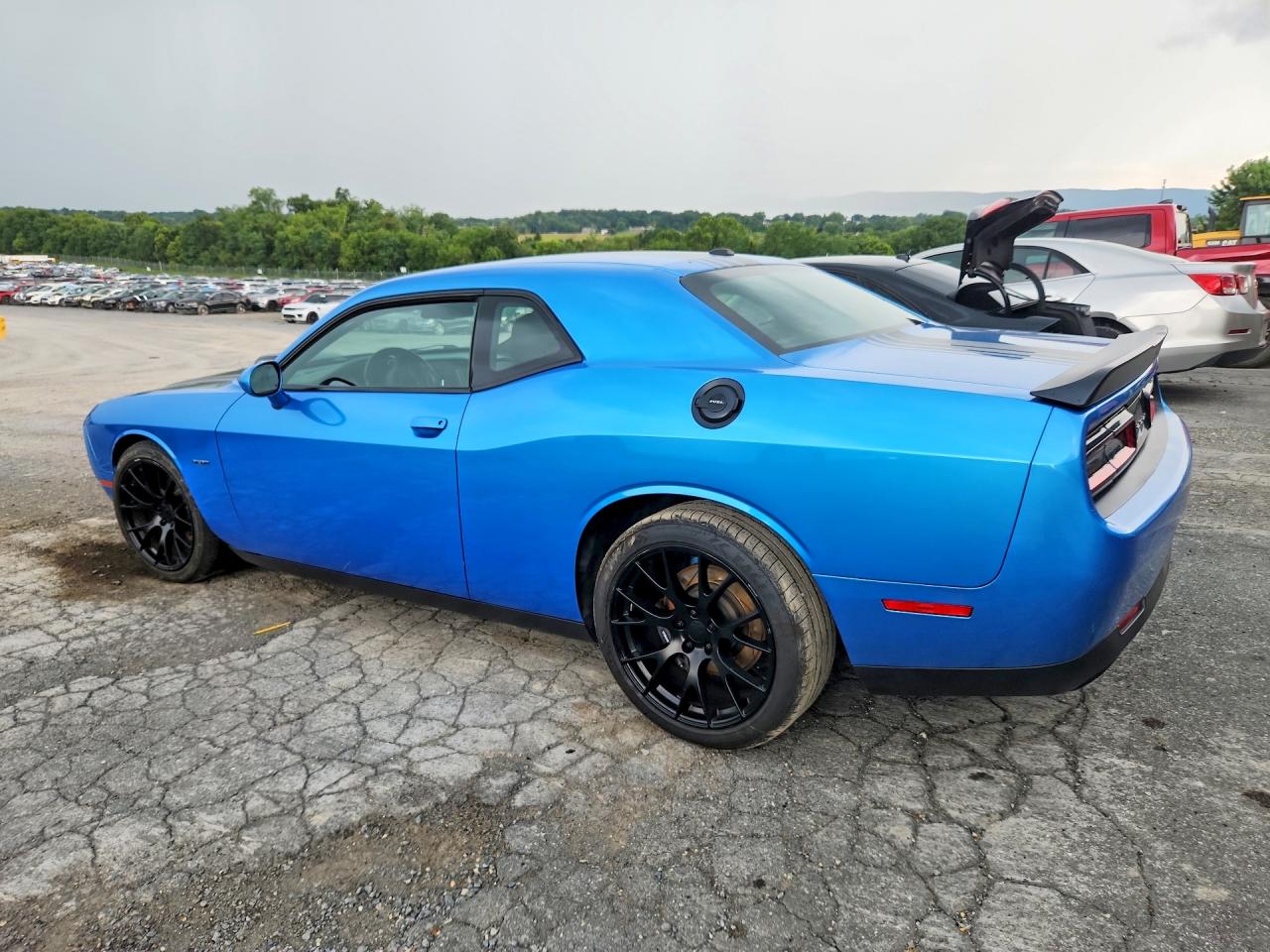 2018 DODGE CHALLENGER R/T — снимка 2
