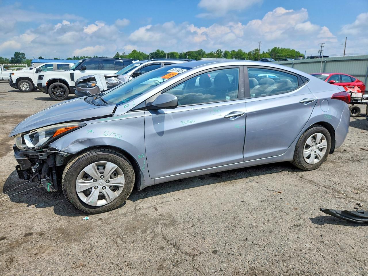 2016 HYUNDAI ELANTRA SE