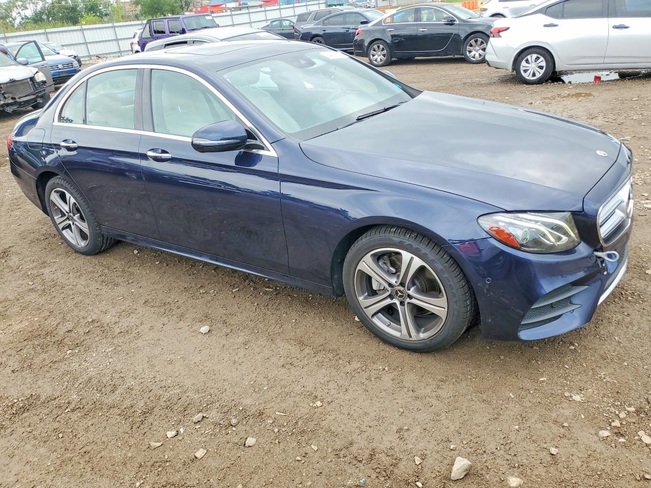 2018 MERCEDES-BENZ E 300 4MATIC — снимка 4