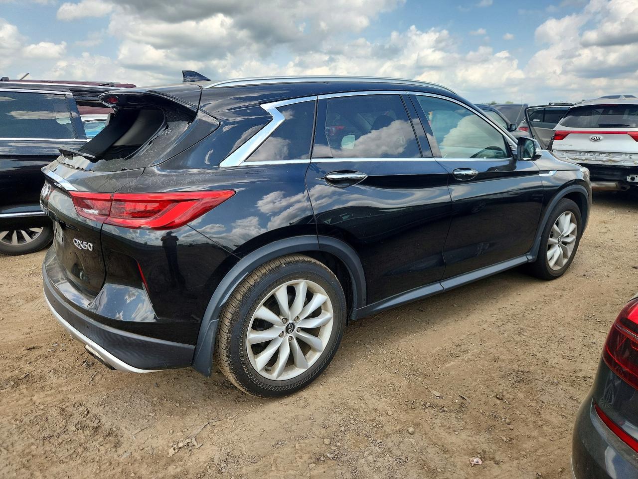 2019 INFINITI QX50 ESSENTIAL — снимка 3