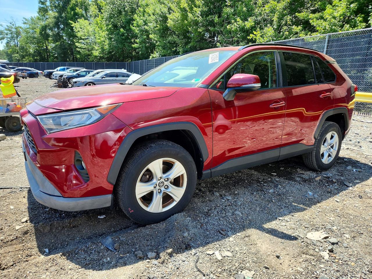 2019 TOYOTA RAV4 XLE