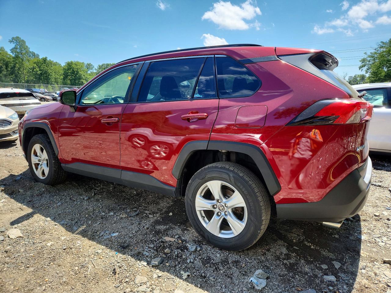 2019 TOYOTA RAV4 XLE — снимка 2