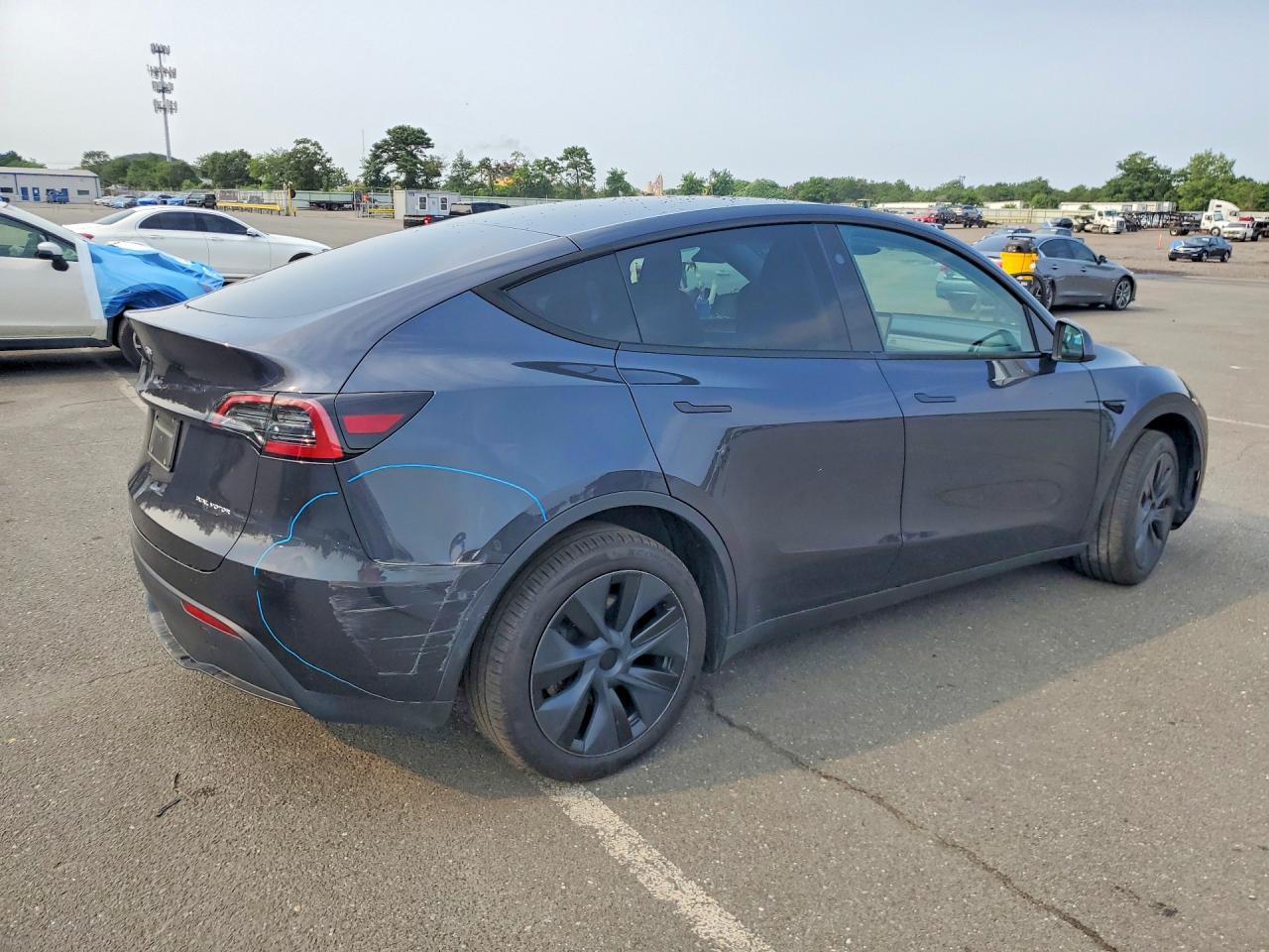2024 TESLA MODEL Y — снимка 3