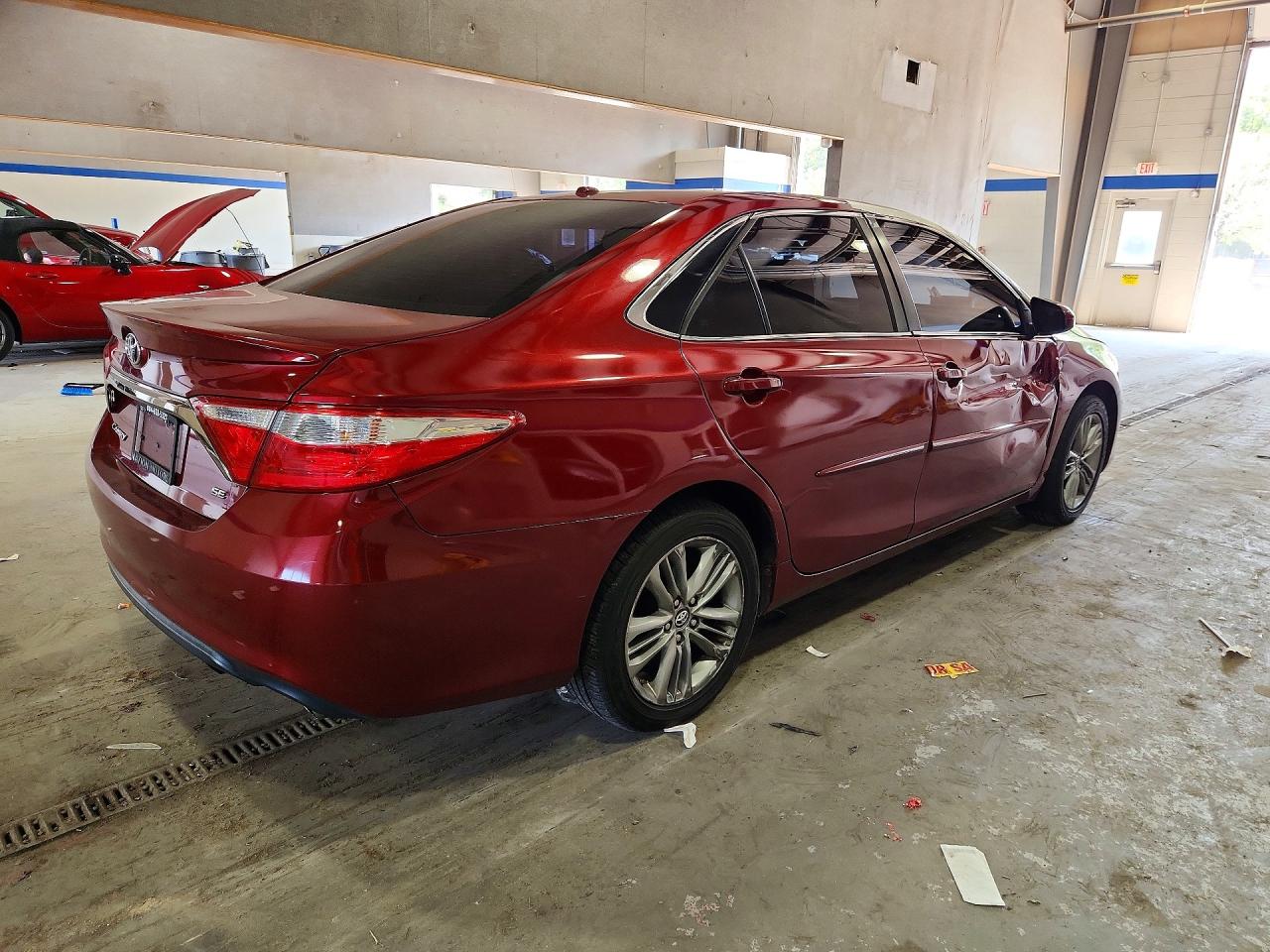 2015 TOYOTA CAMRY SE — снимка 3