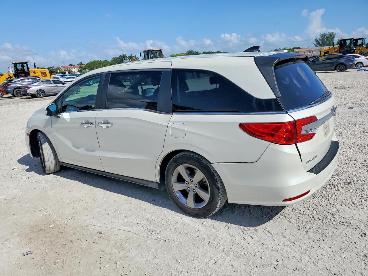 2018 HONDA ODYSSEY EXL — снимка 2