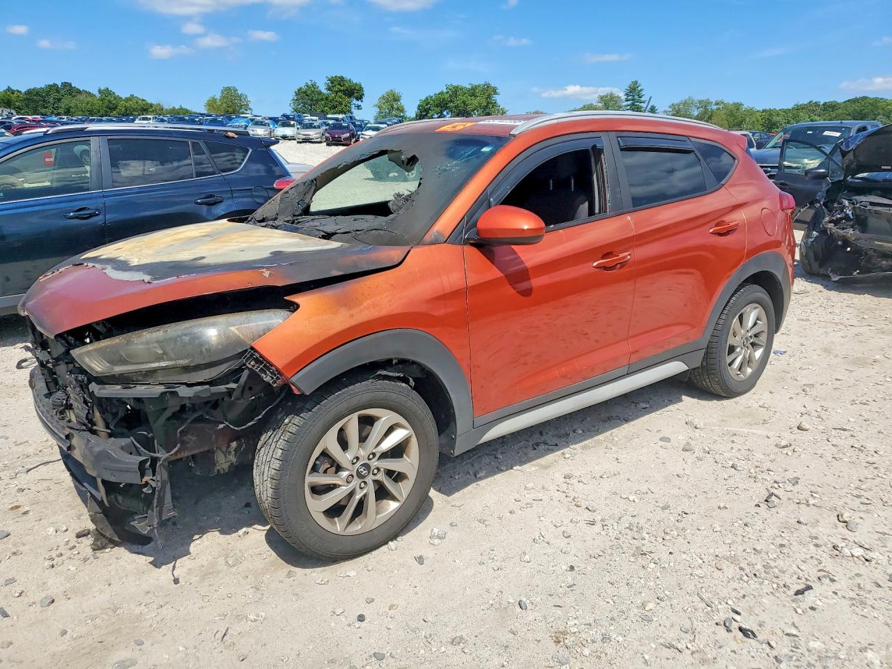 2017 HYUNDAI TUCSON SE