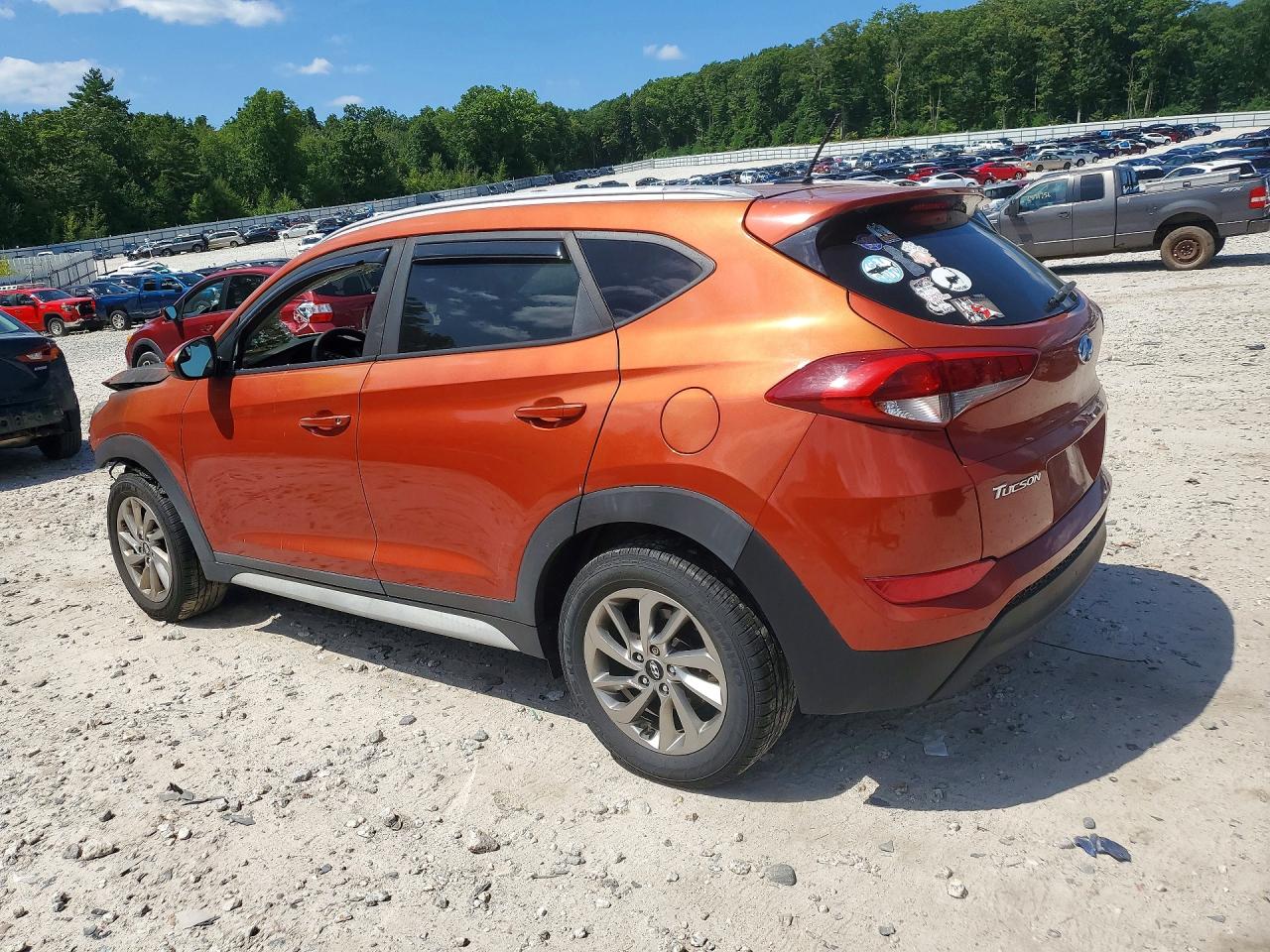 2017 HYUNDAI TUCSON SE — снимка 2