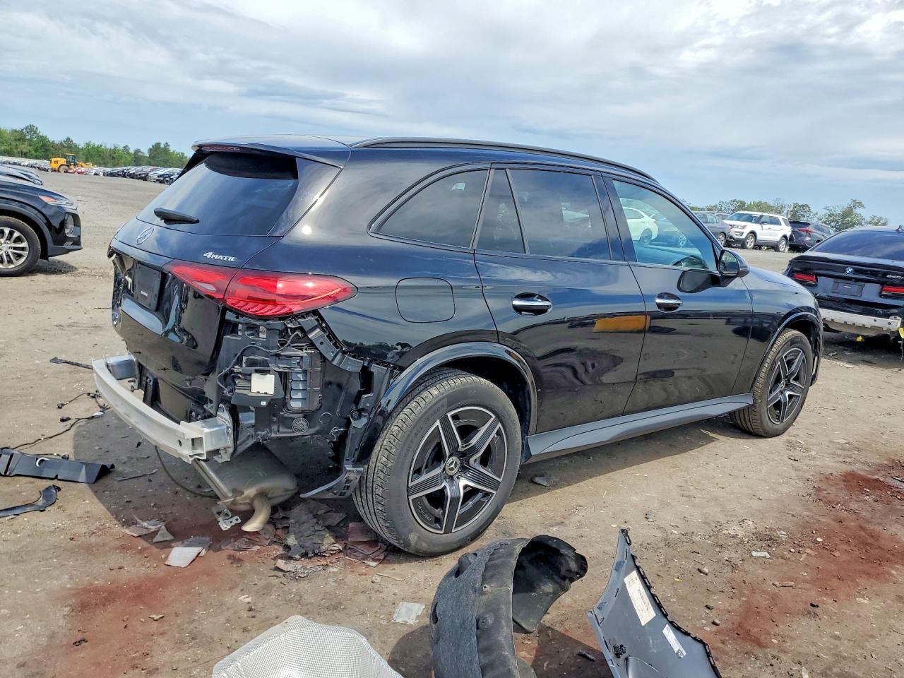 2024 MERCEDES-BENZ GLC 300 4MATIC — снимка 3