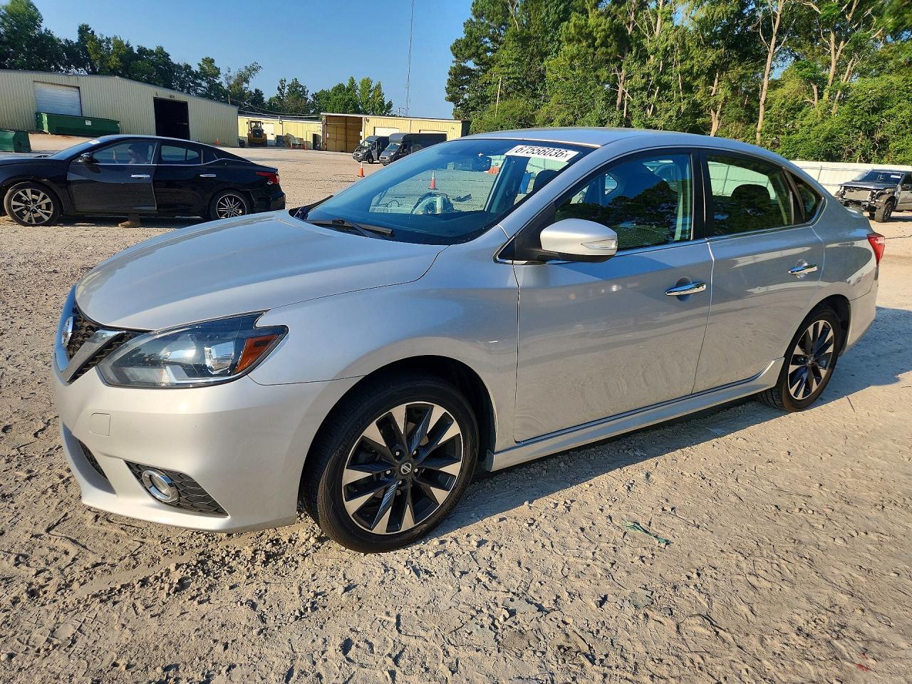 2017 NISSAN SENTRA SR