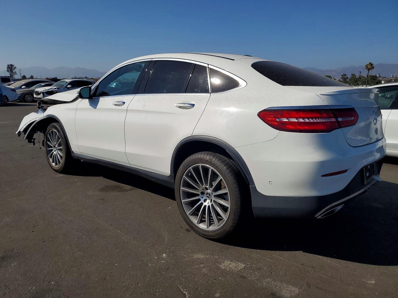 2019 MERCEDES-BENZ GLC-CLASS GLC300-4M — снимка 2