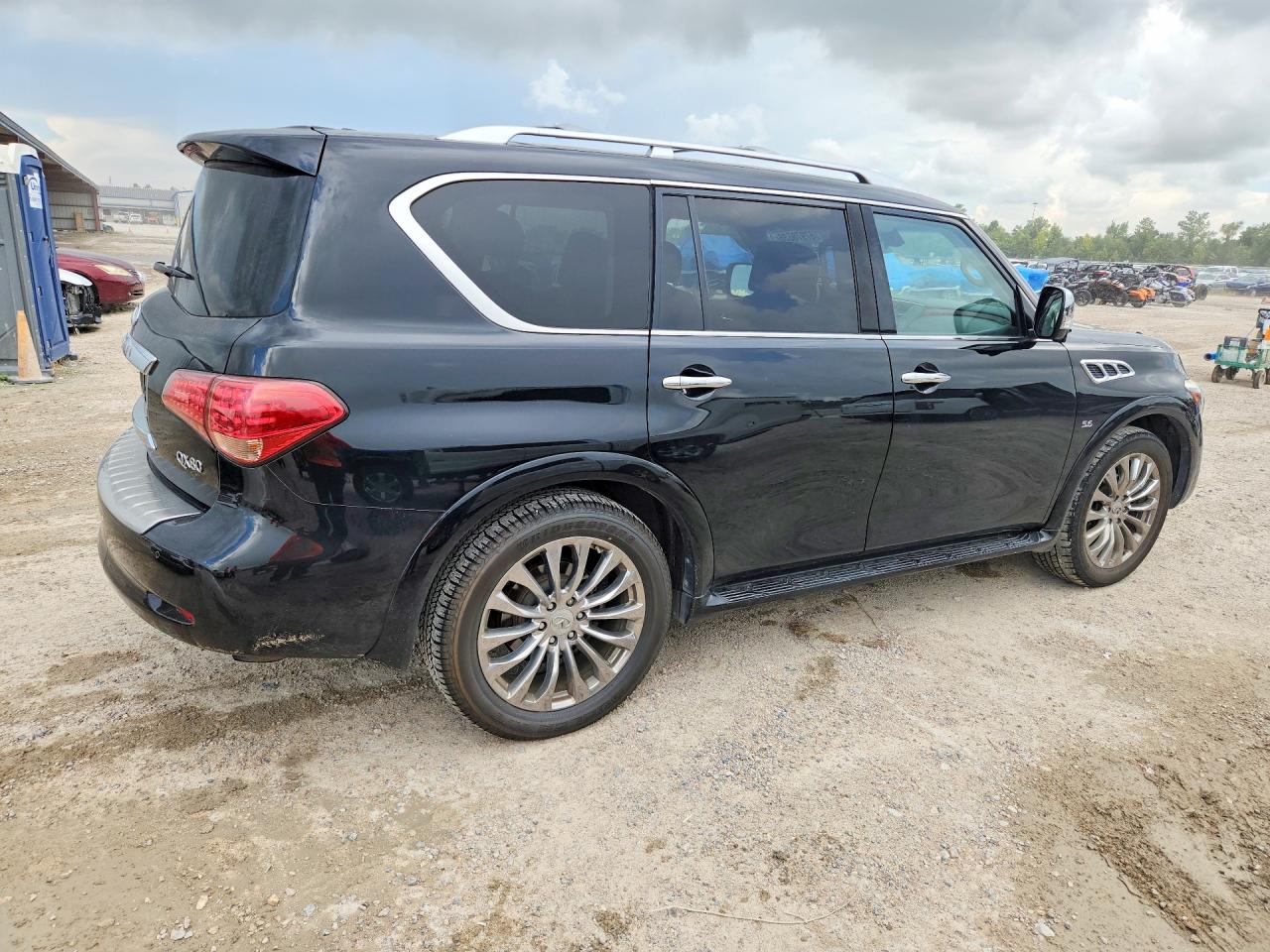 2017 INFINITI QX80 BASE — снимка 3