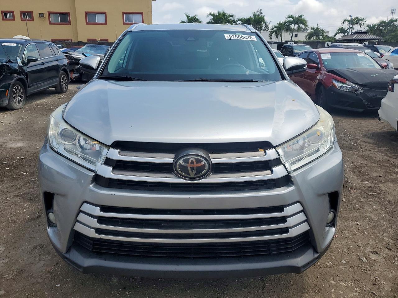 2019 TOYOTA HIGHLANDER XLE — снимка 5