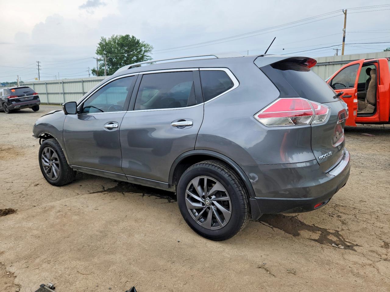 2016 NISSAN ROGUE SL — снимка 2