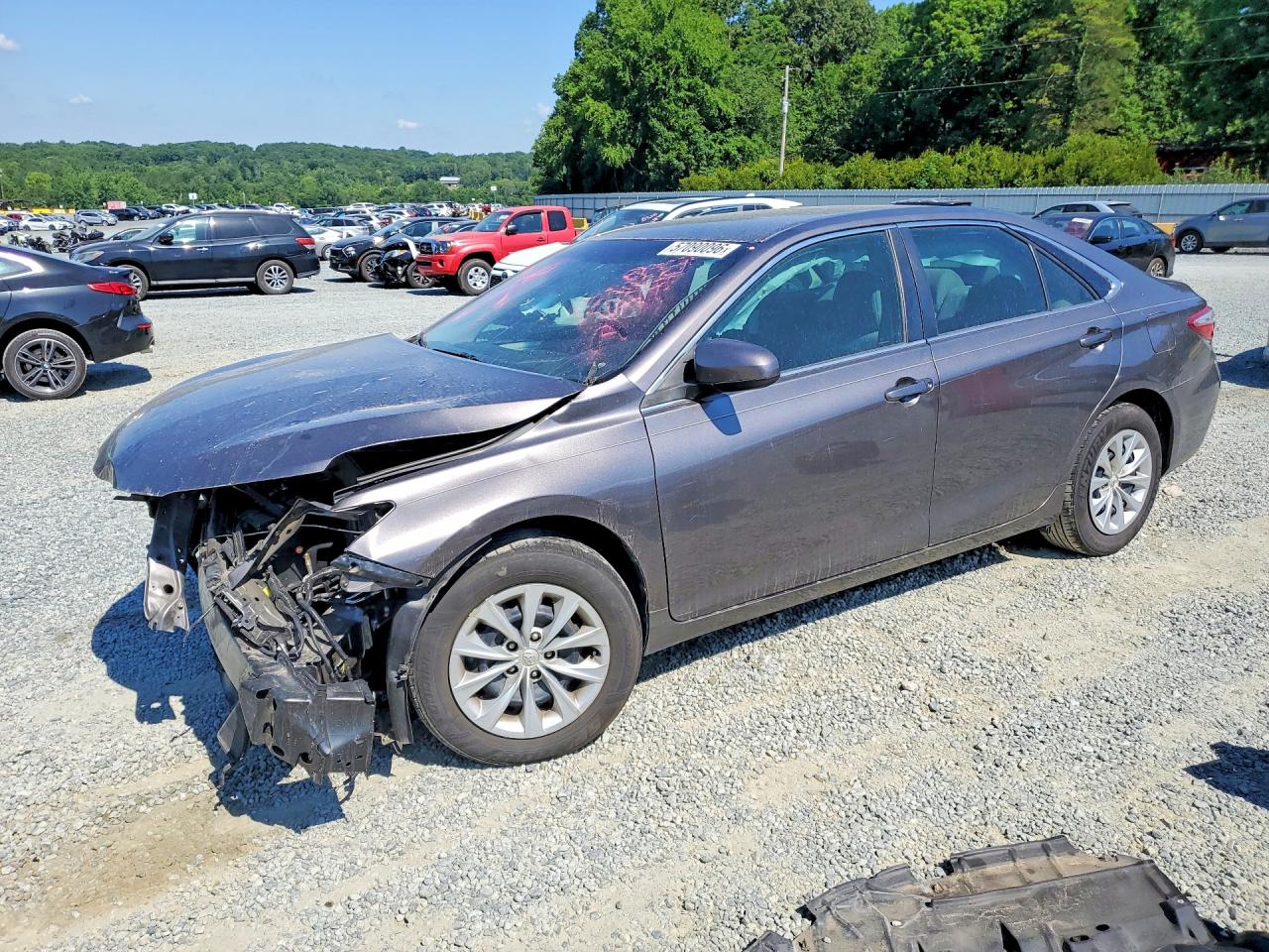 2015 TOYOTA CAMRY LE