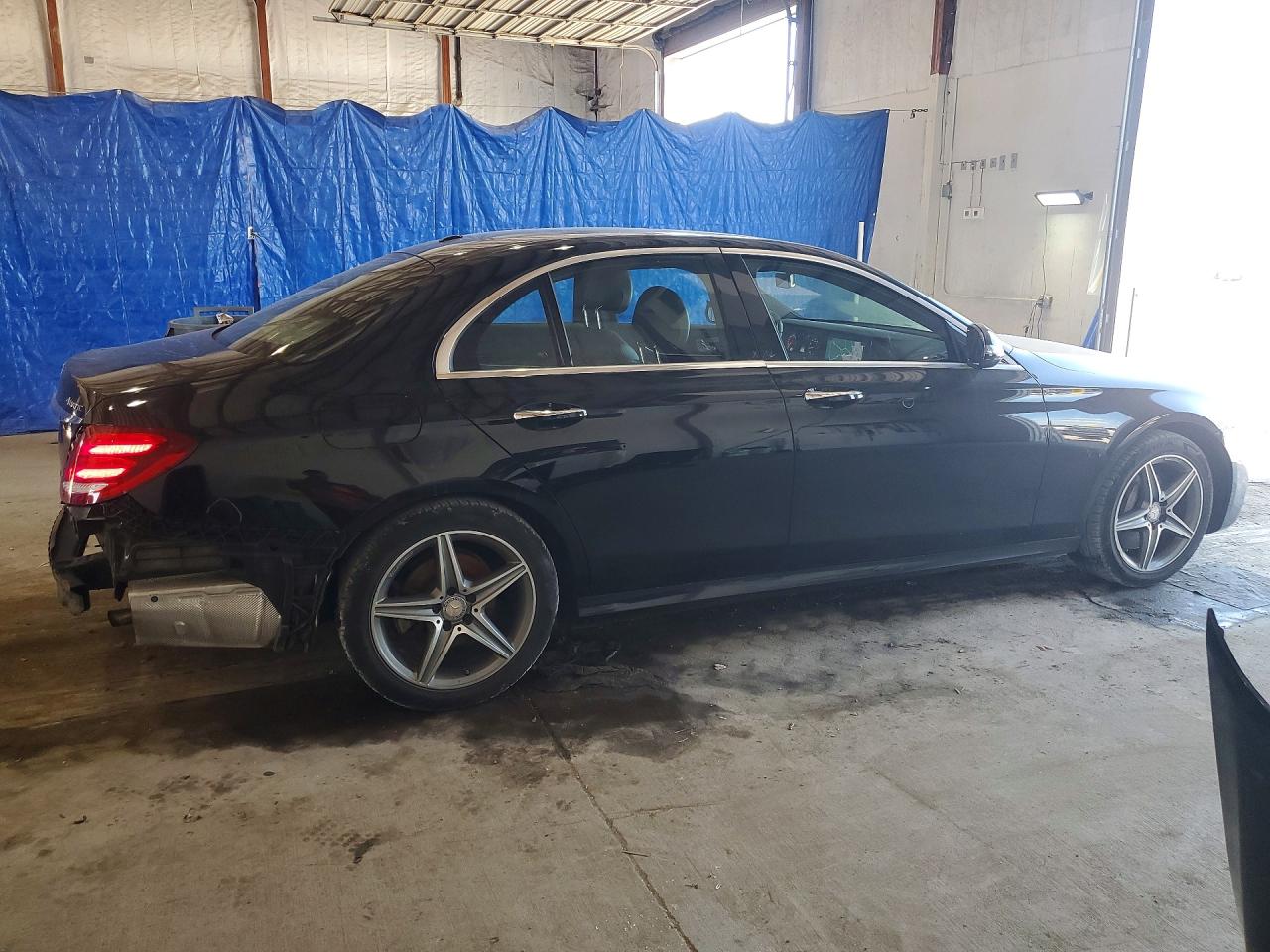 2017 MERCEDES-BENZ E 300 4MATIC — снимка 3