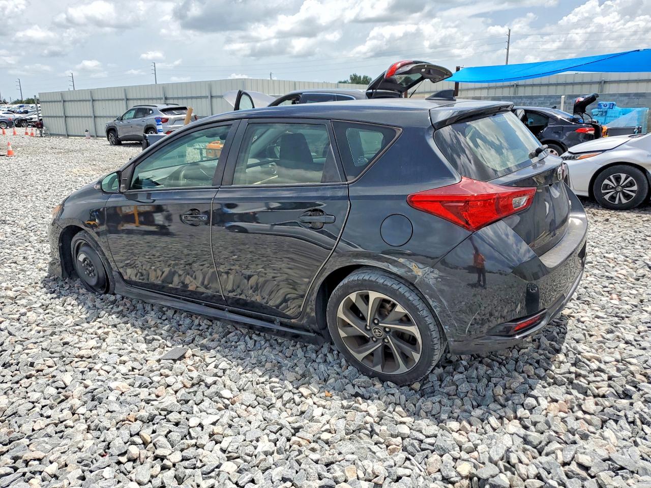2017 TOYOTA COROLLA IM BASE — снимка 2