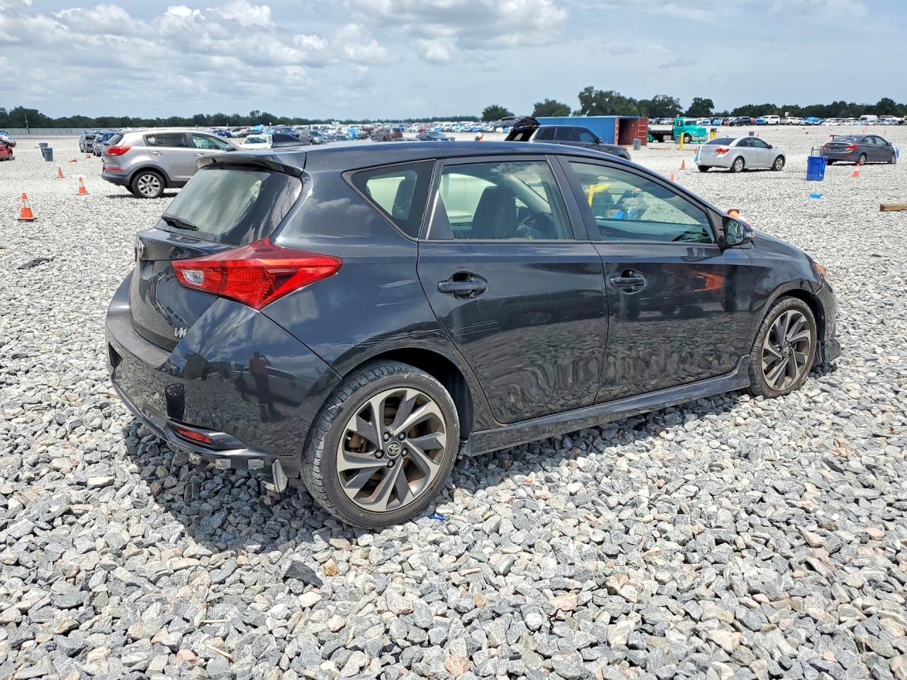 2017 TOYOTA COROLLA IM BASE — снимка 3