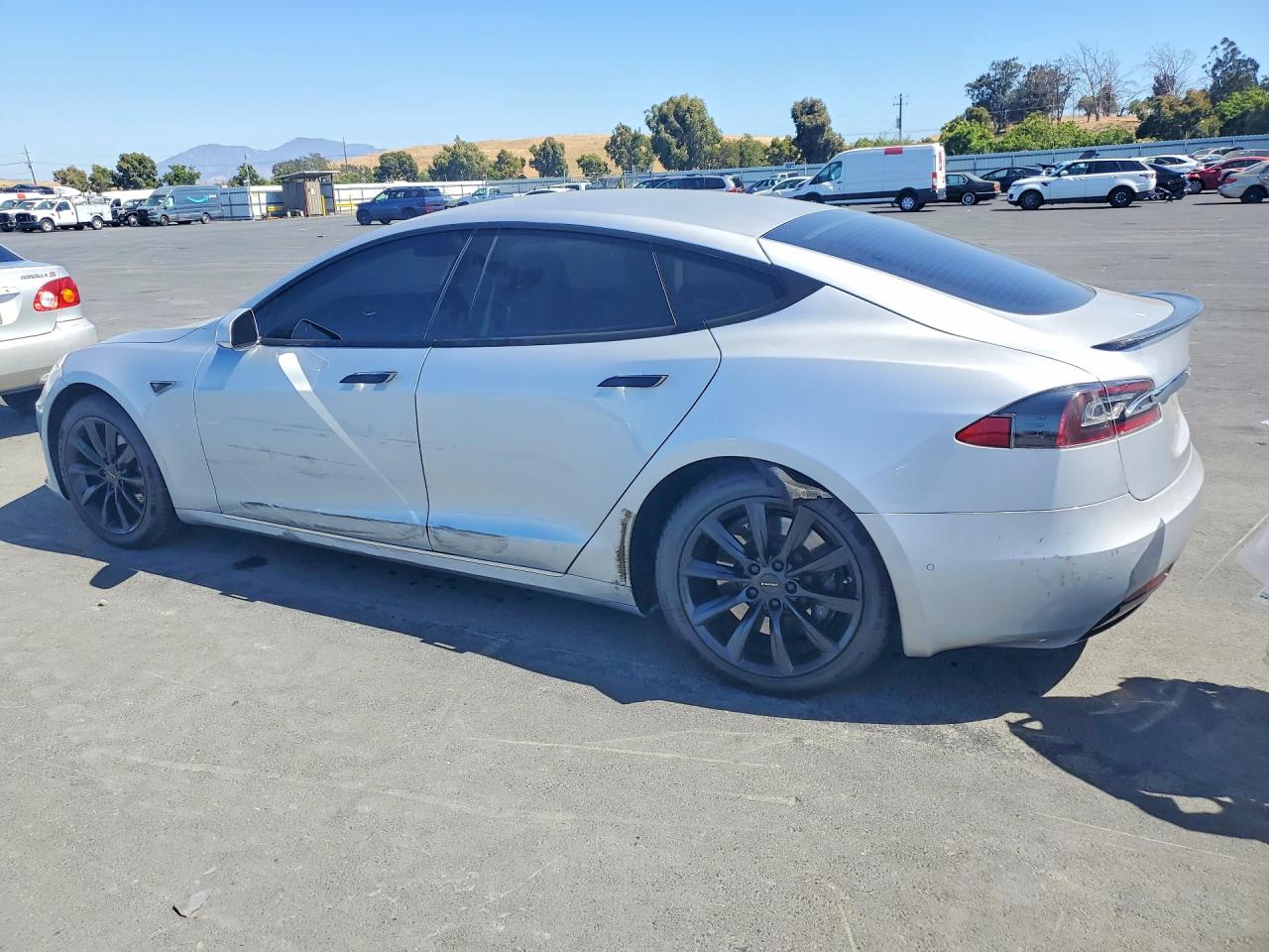 2016 TESLA MODEL S — снимка 2