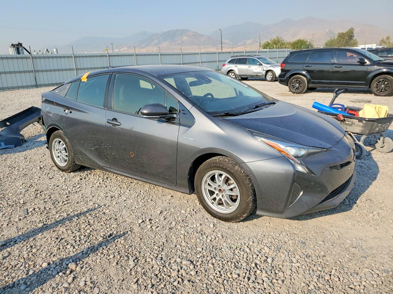 2017 TOYOTA PRIUS TWO — снимка 4