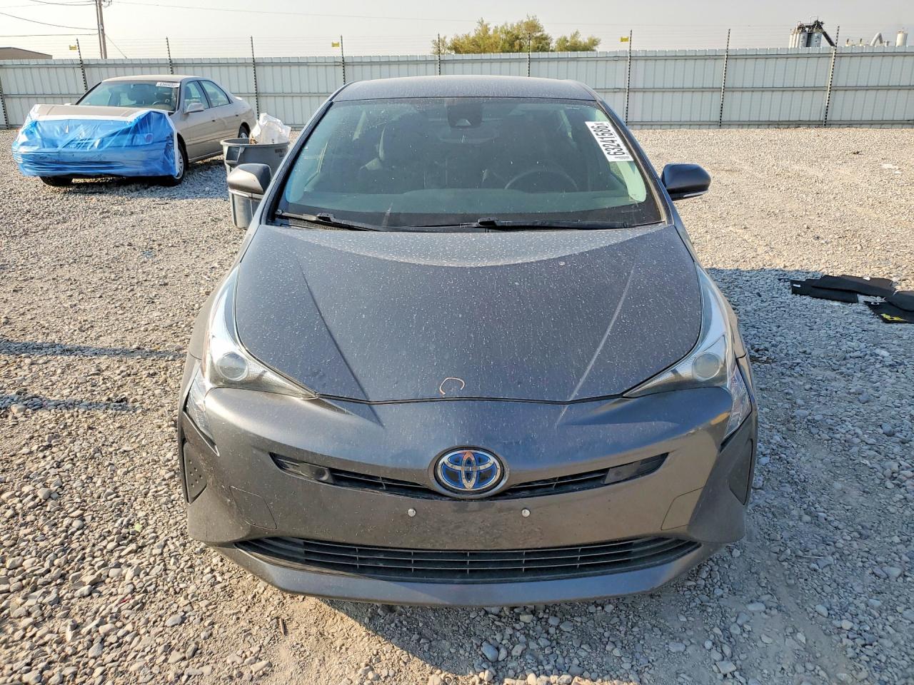 2017 TOYOTA PRIUS TWO — снимка 5