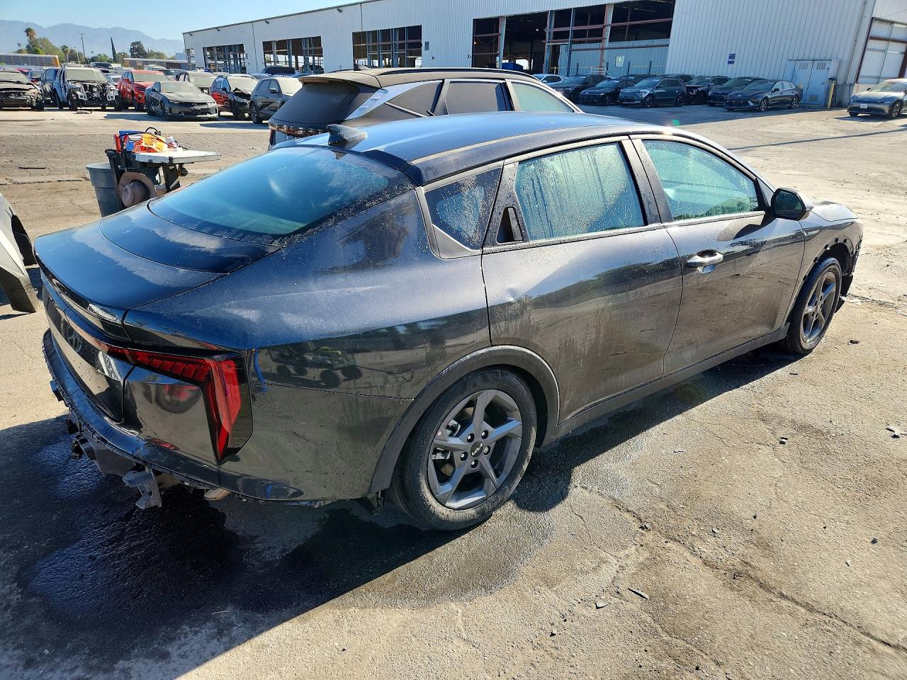 2025 KIA K4 LXS — снимка 3