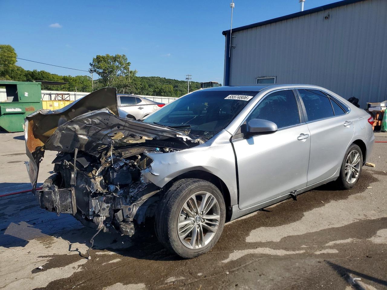 2017 TOYOTA CAMRY SE