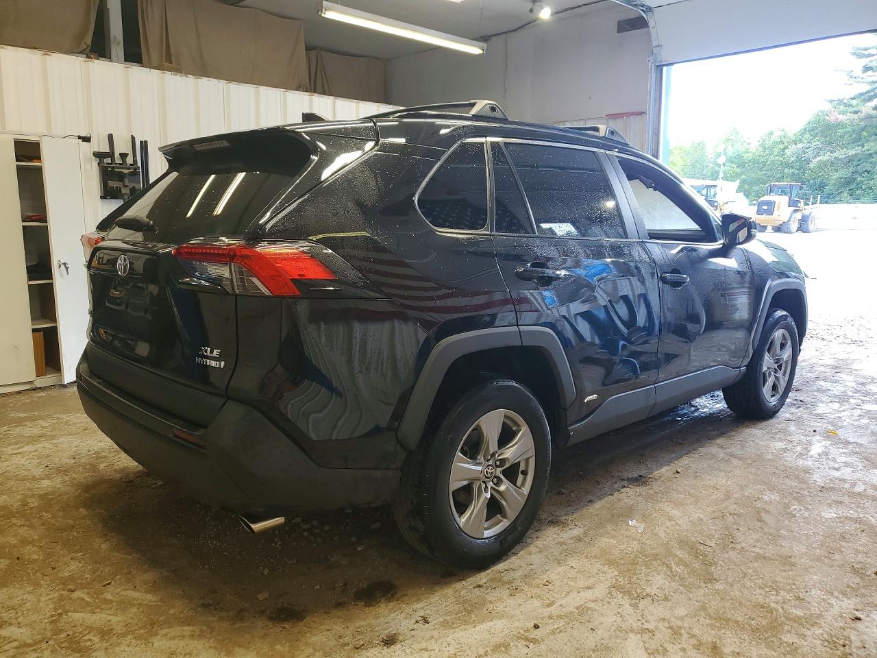 2024 TOYOTA RAV4 HYBRID XLE — снимка 3