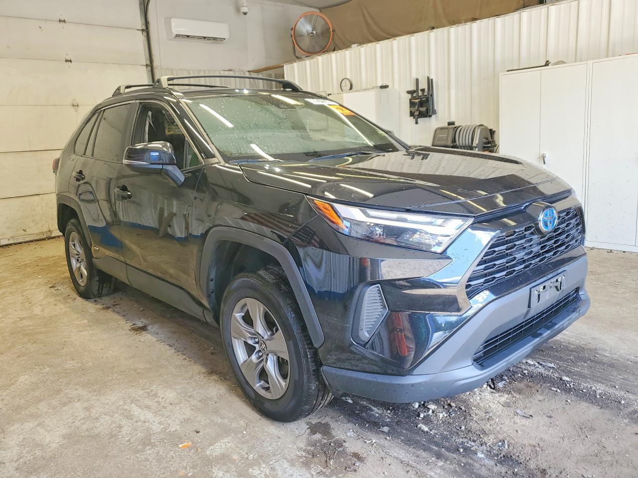 2024 TOYOTA RAV4 HYBRID XLE — снимка 4