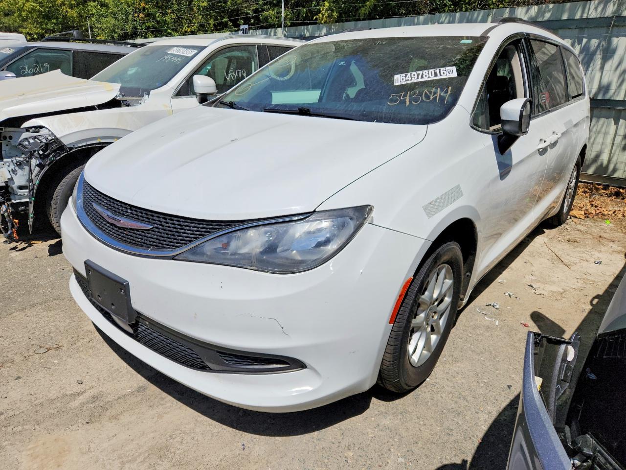 2021 CHRYSLER VOYAGER LXI