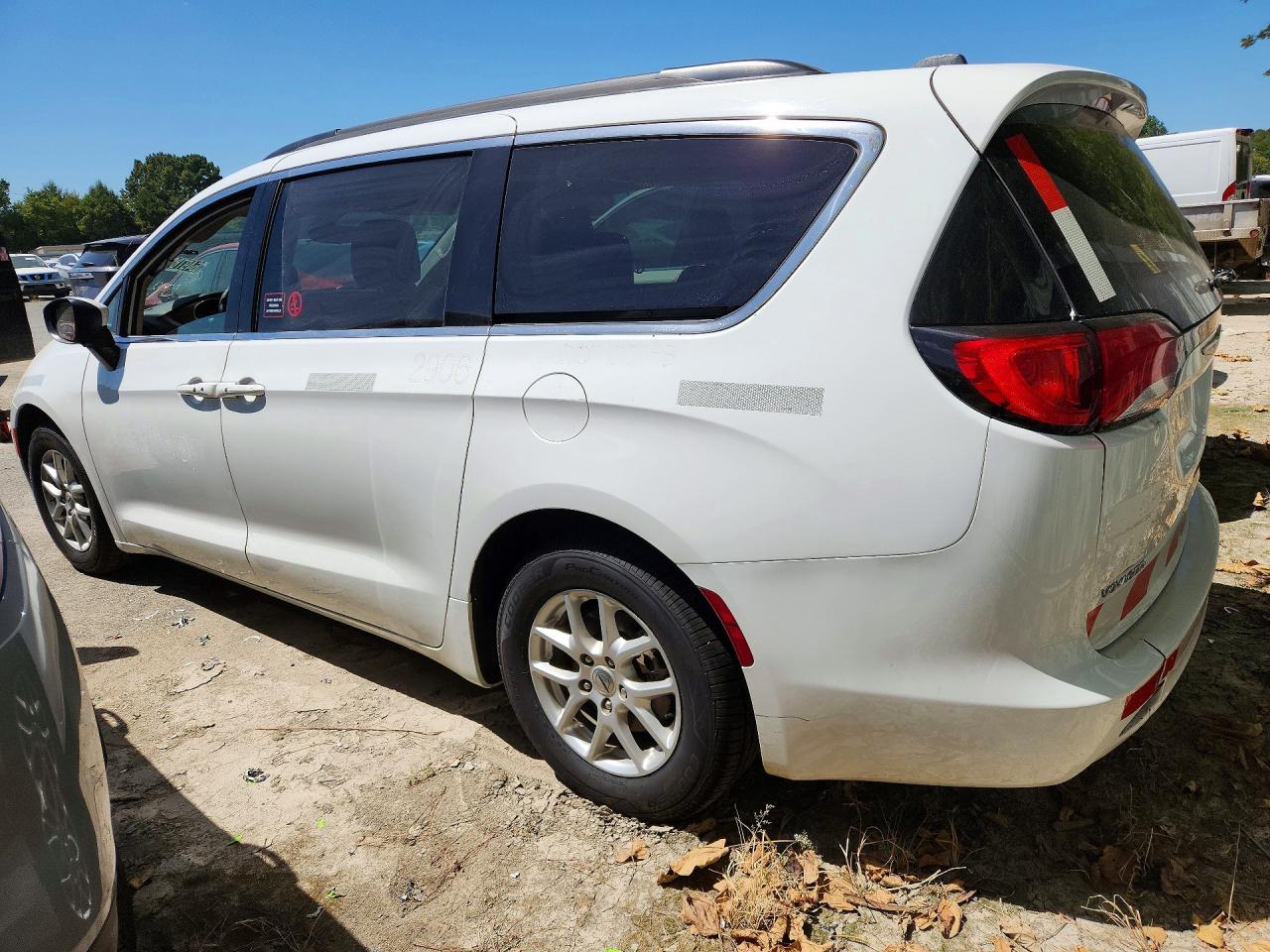 2021 CHRYSLER VOYAGER LXI — снимка 2