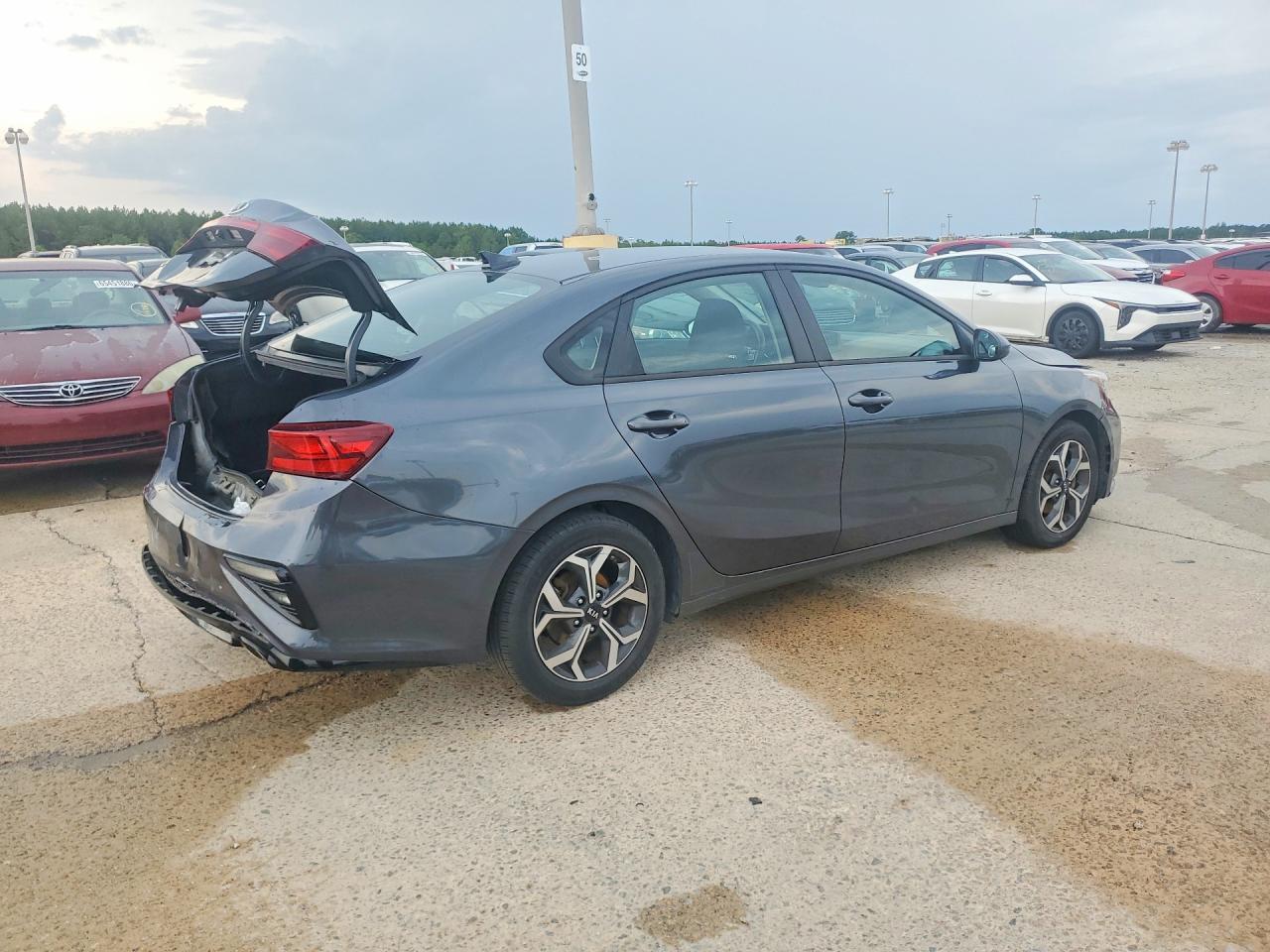 2021 KIA FORTE LXS — снимка 3