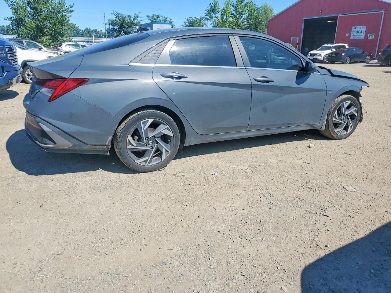 2025 HYUNDAI ELANTRA LIMITED — снимка 3