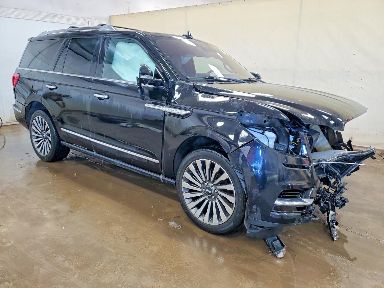 2019 LINCOLN NAVIGATOR RESERVE — снимка 4