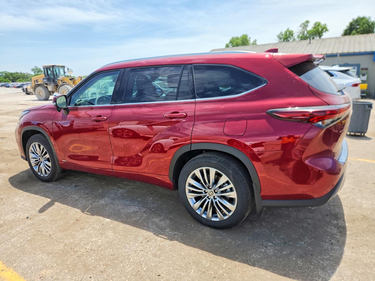 2026 TOYOTA HIGHLANDER HYBRID PLATINUM — снимка 2