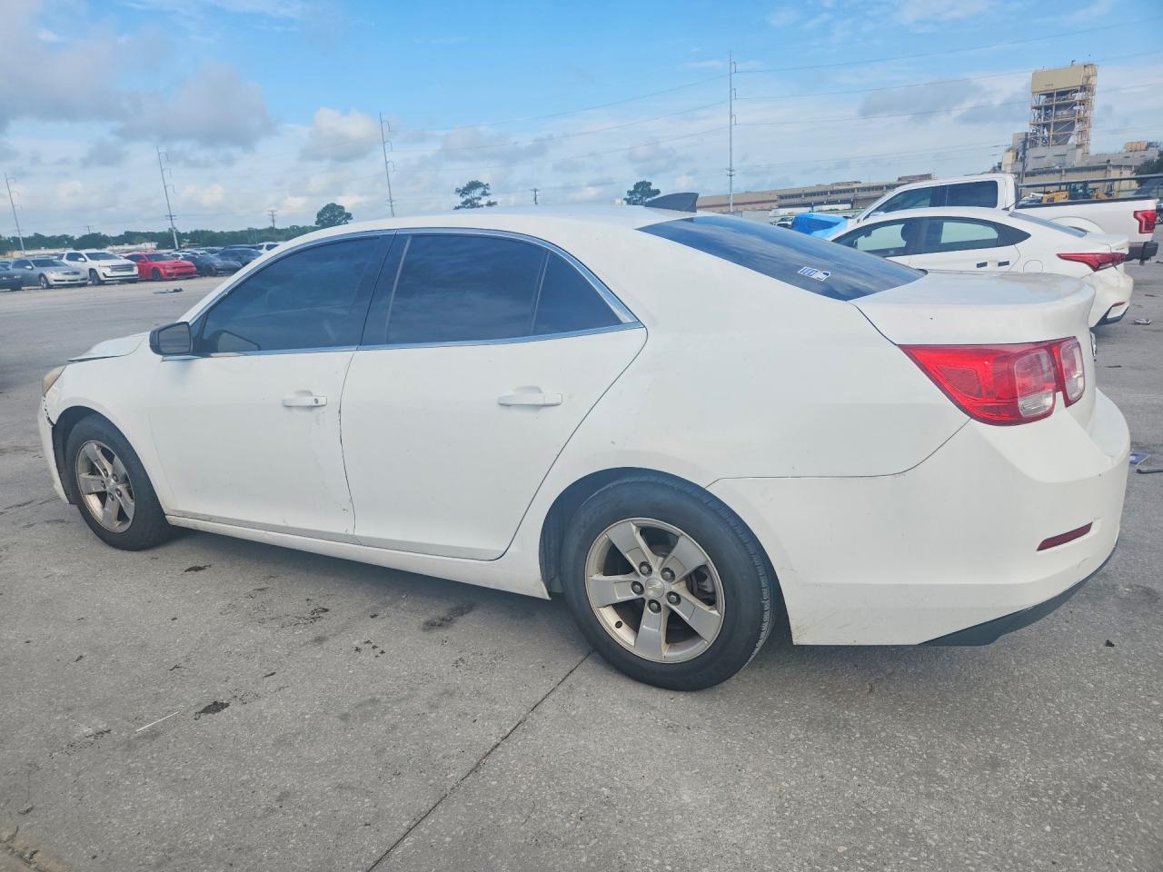 2015 CHEVROLET MALIBU LS — снимка 2