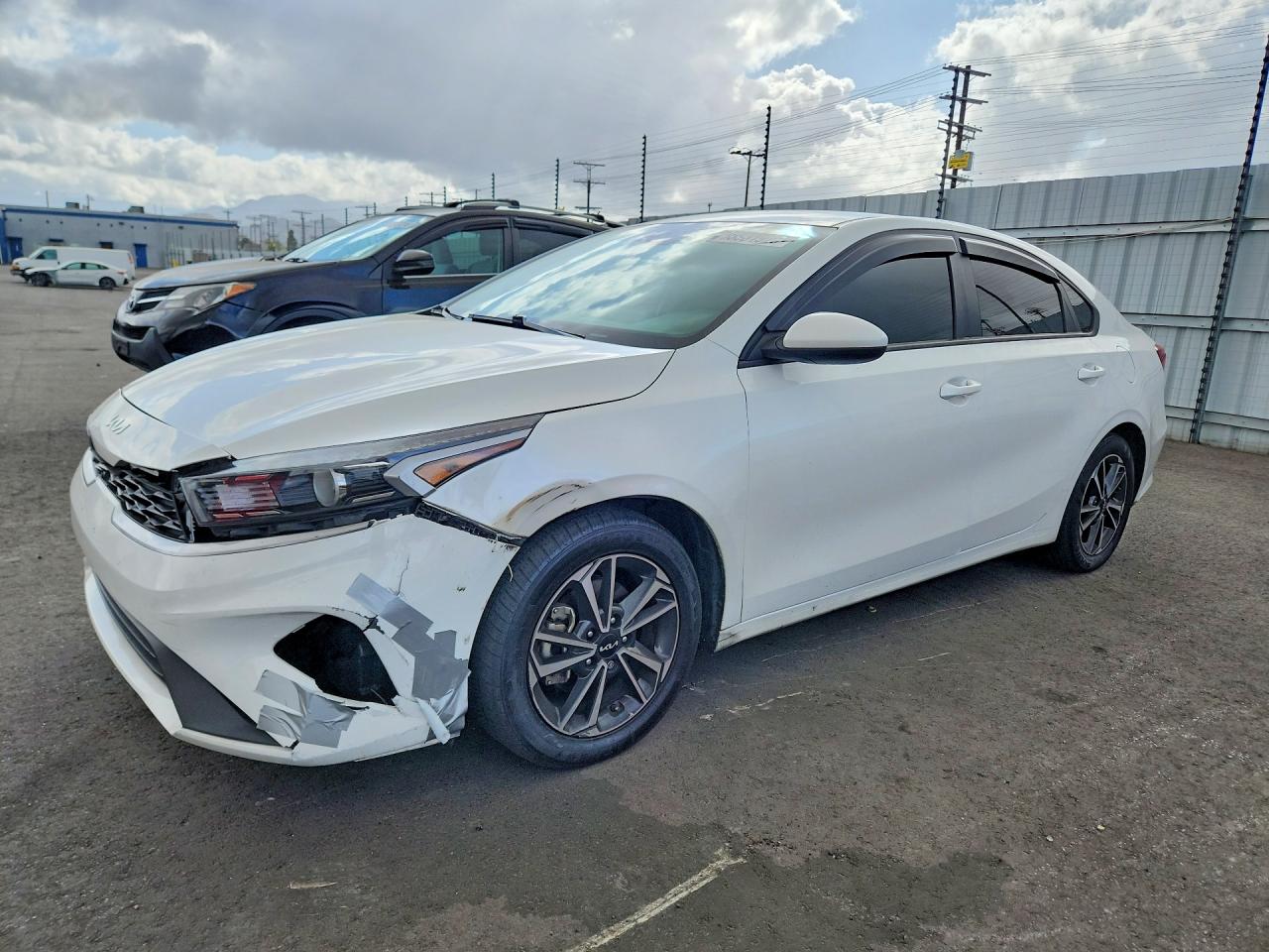 2023 KIA FORTE LXS