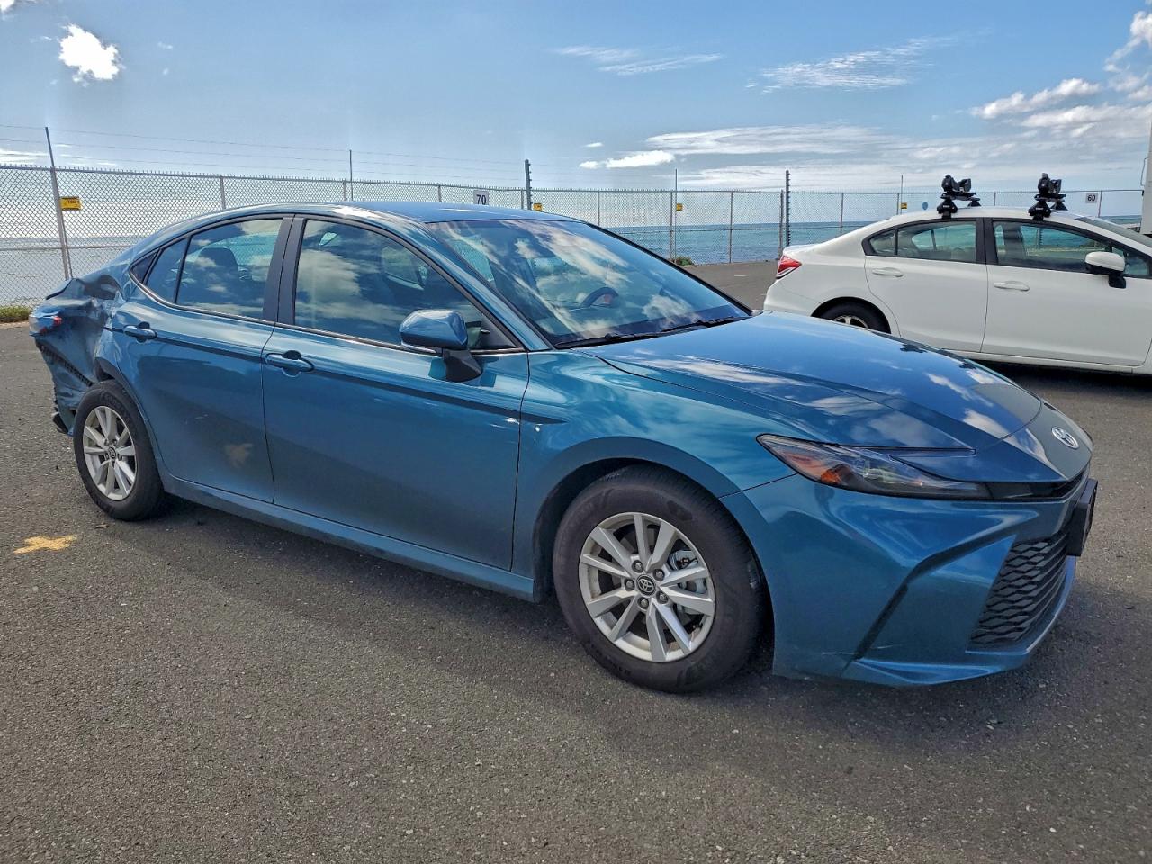 2025 TOYOTA CAMRY LE — снимка 4