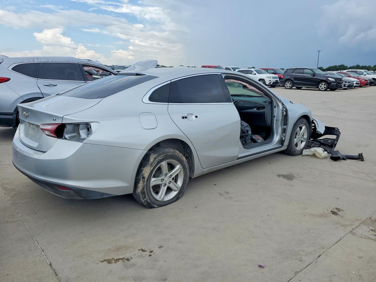 2022 CHEVROLET MALIBU — снимка 3